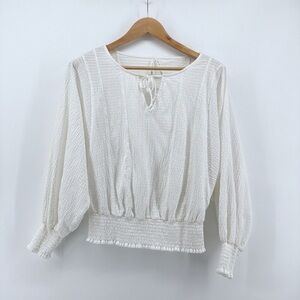 Chic White Blouse with Textured Design